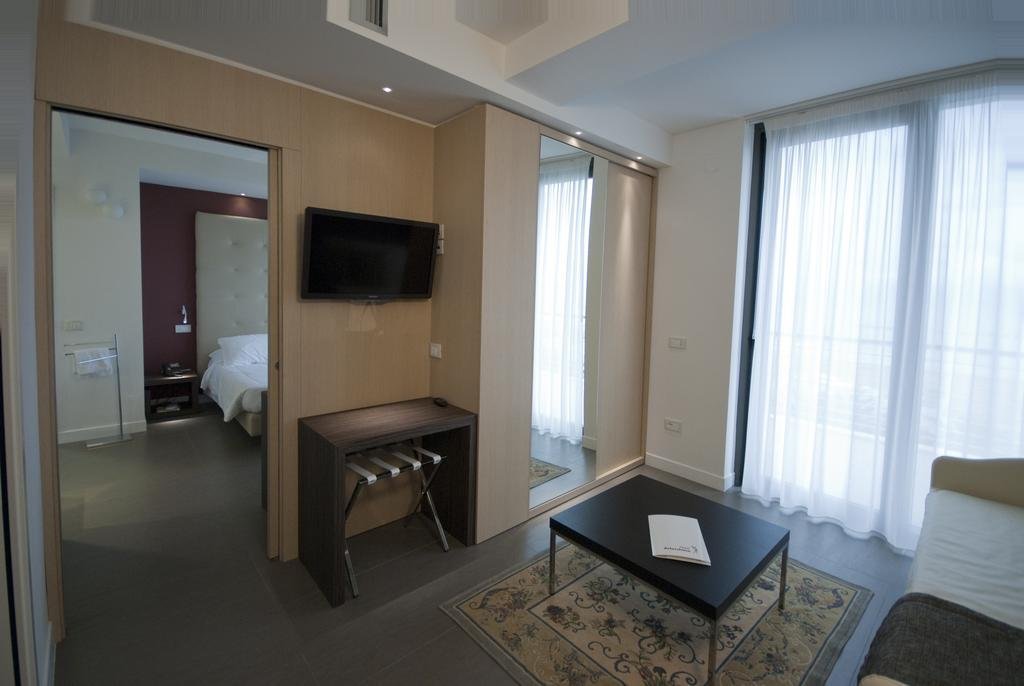 Фото Hotel Arlecchino