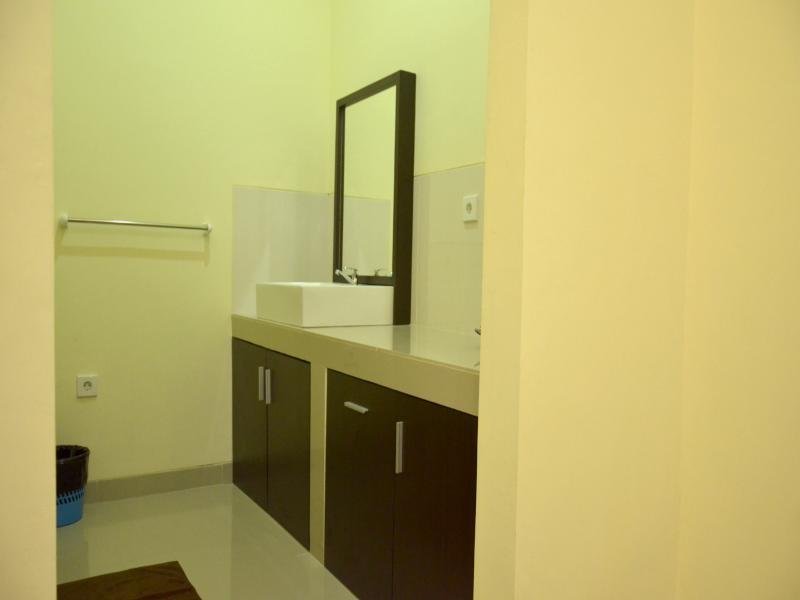 Фото Pondok Intaran Homestay