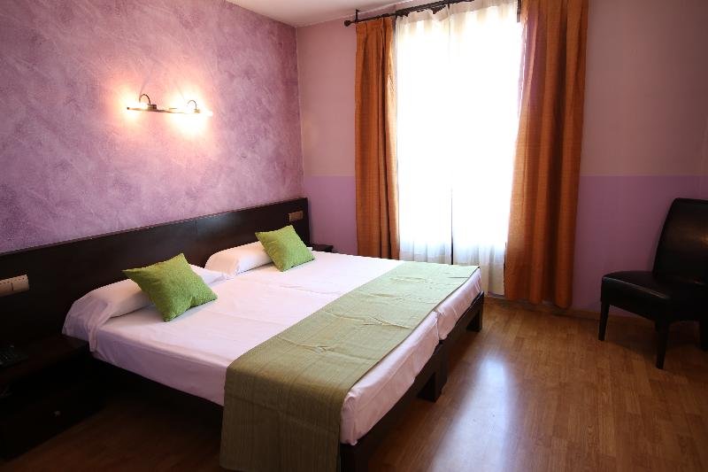 Фото Hotel Alda Tordesillas