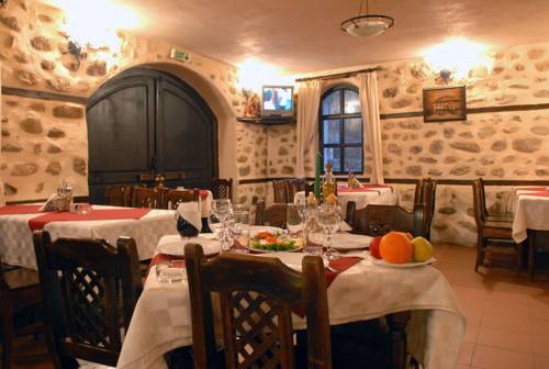 Фото Hotel Bolyarka