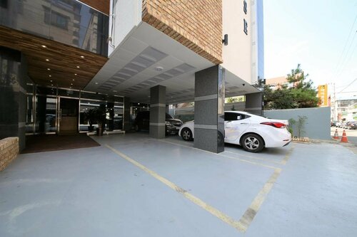 Гостиница G House Mini Hotel & x26; Guest House - Hostel в Кенджу