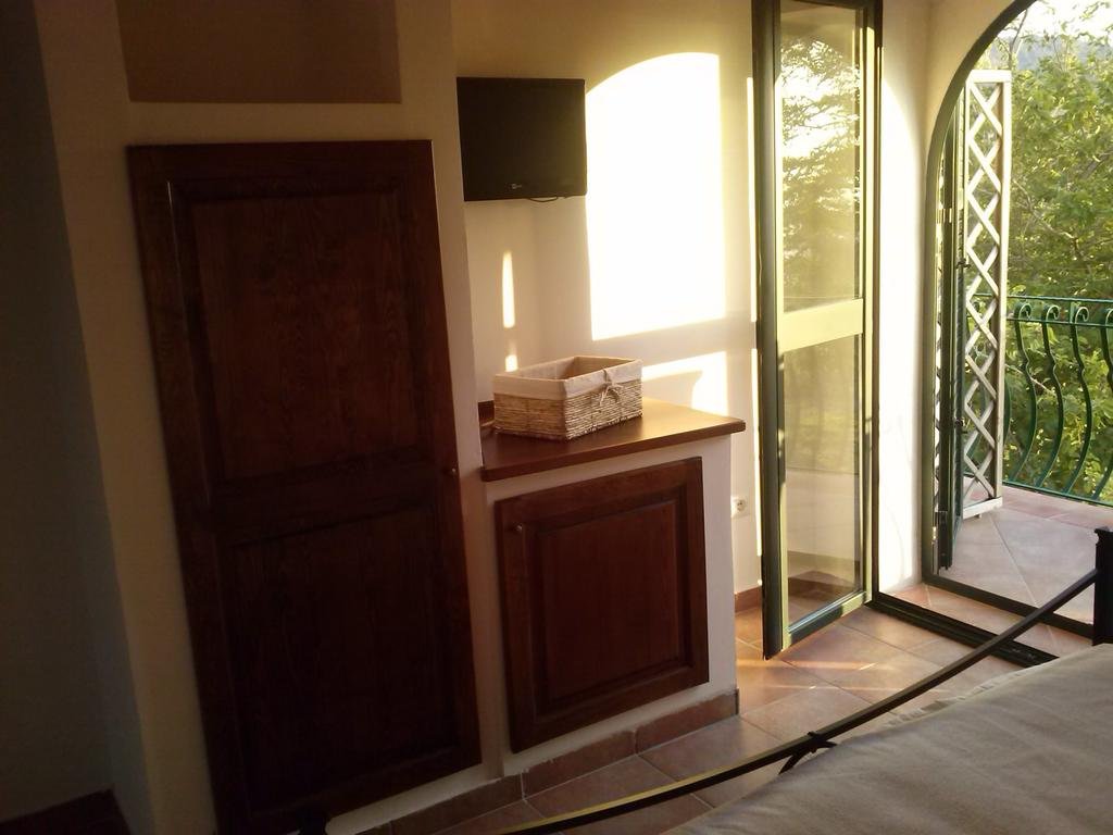 Фото Feudo di Plutino