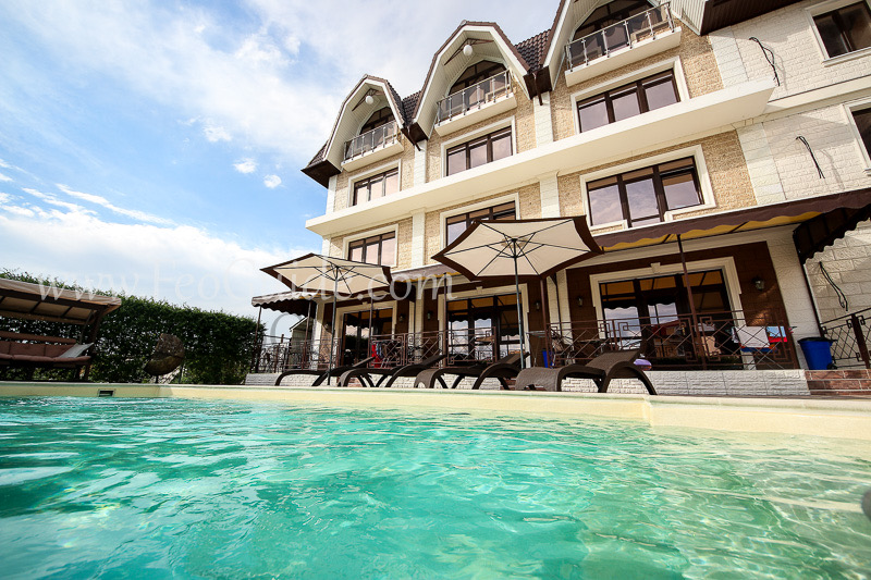 Фото отеля 1