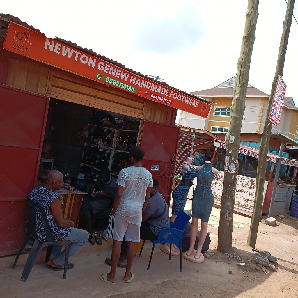 Shoes repair Newtown Genew Hand made footware, Earth, photo