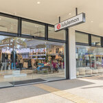 Lululemon (Hurstmere Road, 18/177), clothing store