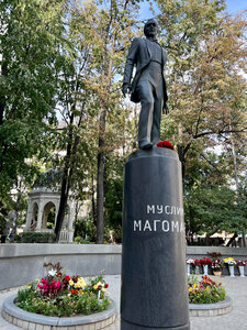 Muslim Magomaev (Moscow, Yeliseyevsky Lane), anıt, heykel  Moskova'dan