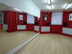 Red Line (Pyatnitskaya Street, 12к1), escuela de baile