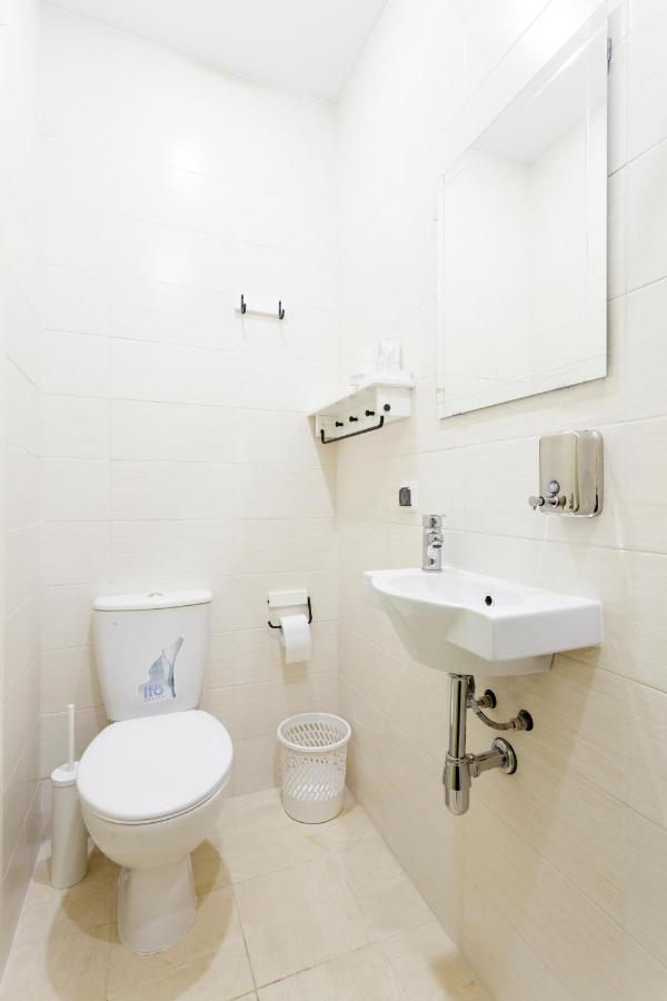 Фото Bridge City Rooms