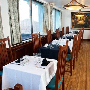 Гостиница Radisson Fort George Hotel and Marina