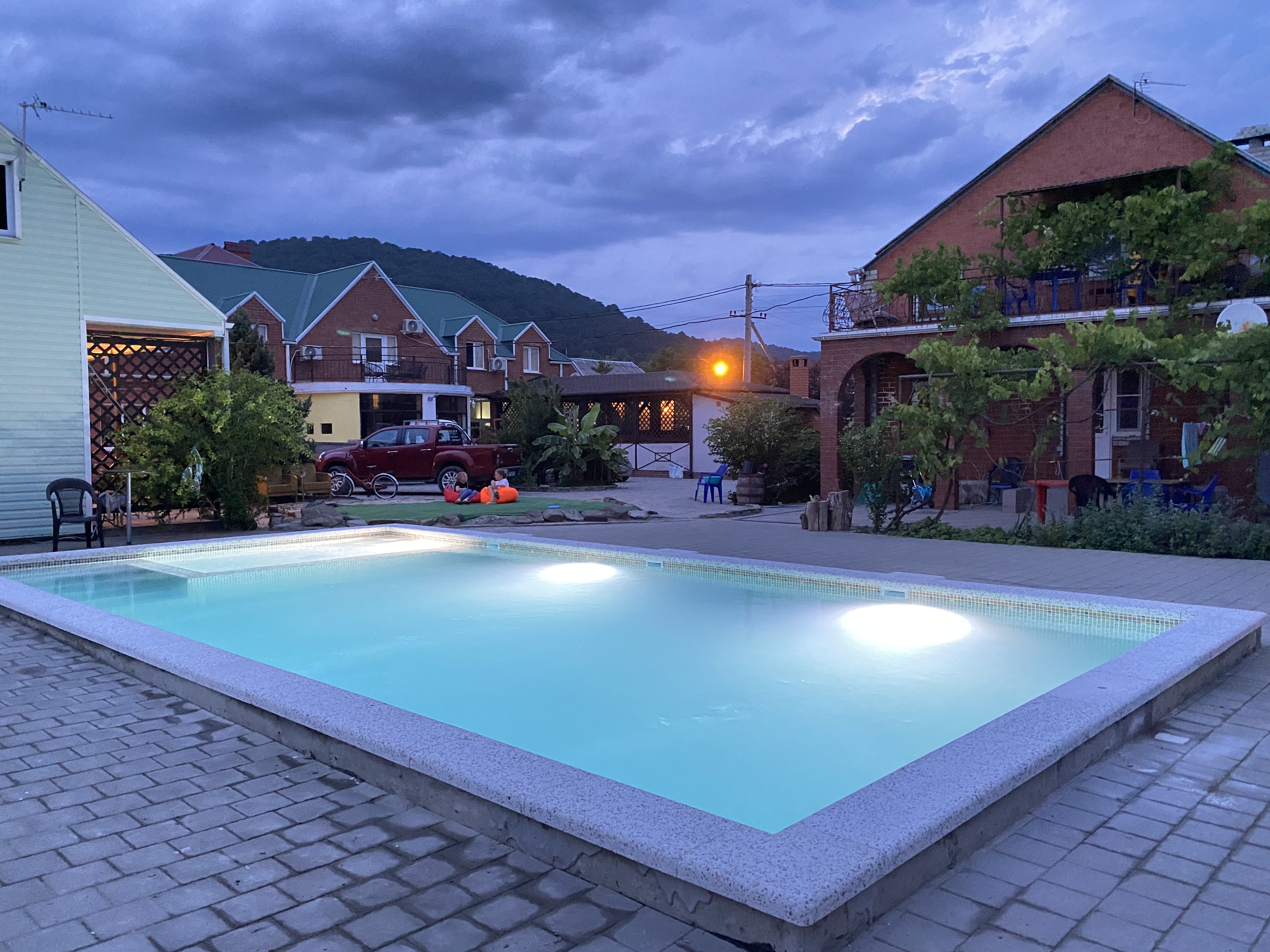 Фото отеля 1