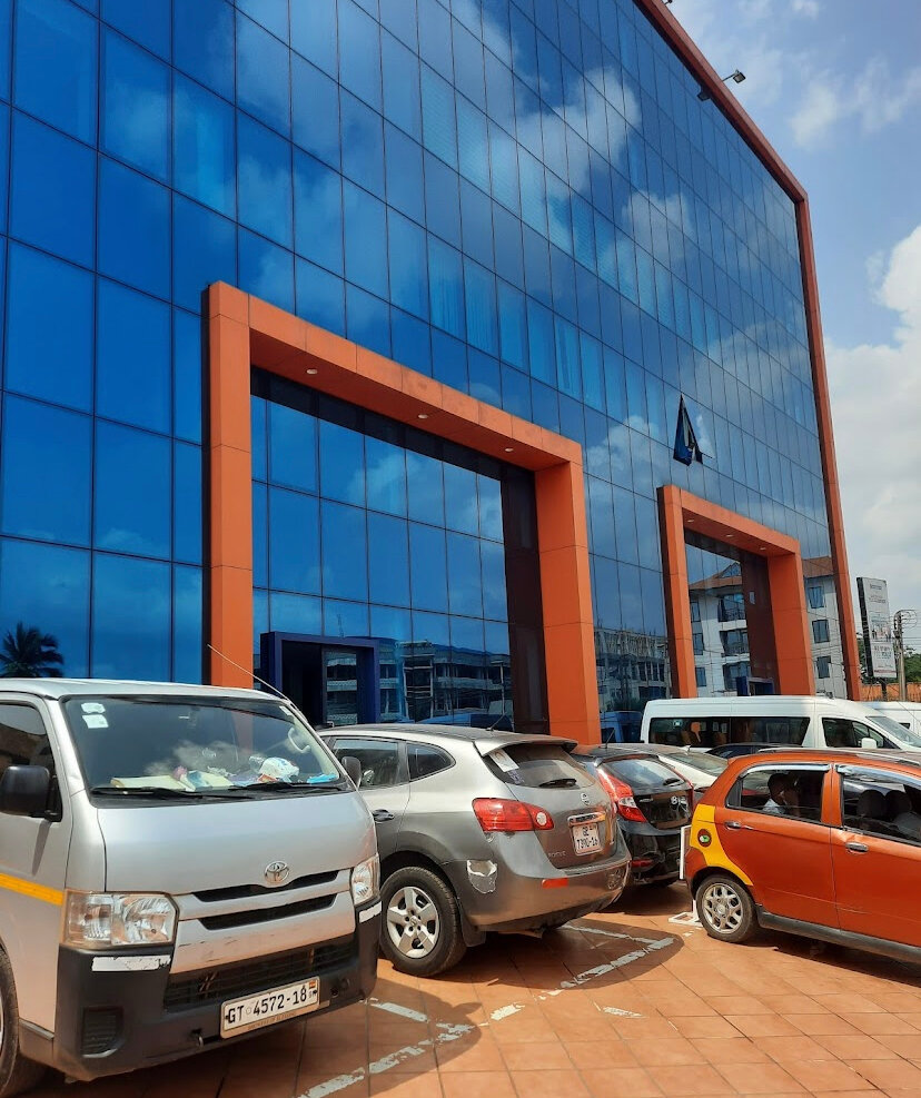 Bank Cbg, Adum, Kumasi, photo