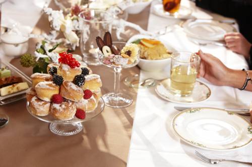 Фото Hotel aan de Dam