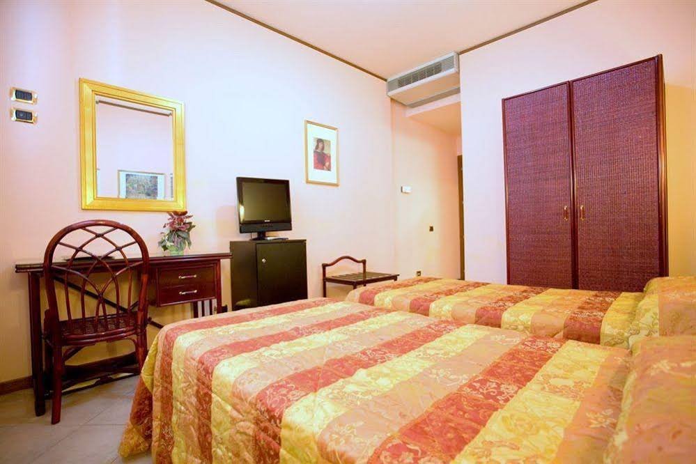 Фото 10020762779