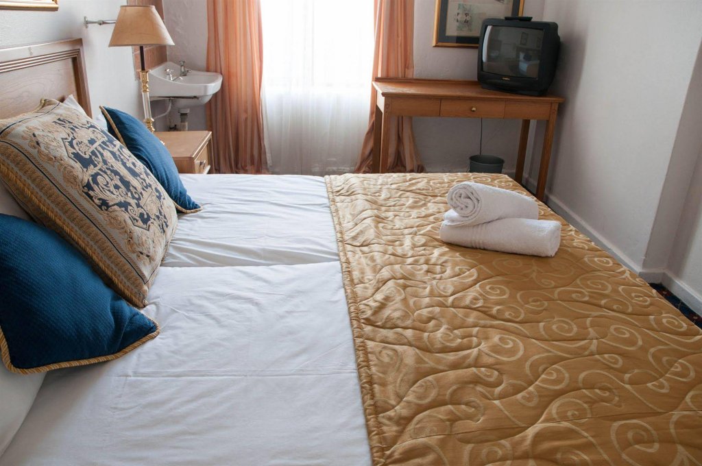 Фото Altona Lodge	