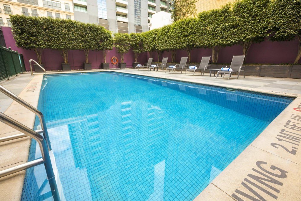 Фото Hotel Indigo Melbourne on Flinders by IHG