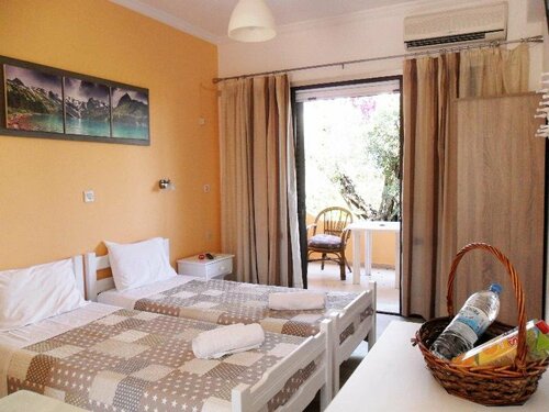 Гостиница Marilena Apartments & x26; Studios