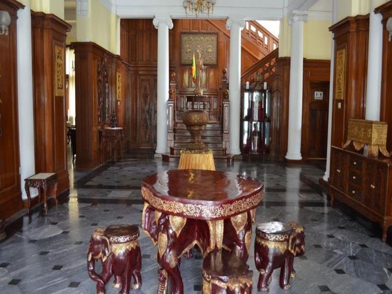 Фото Mya Yeik Nyo Royal Hotel Yangon