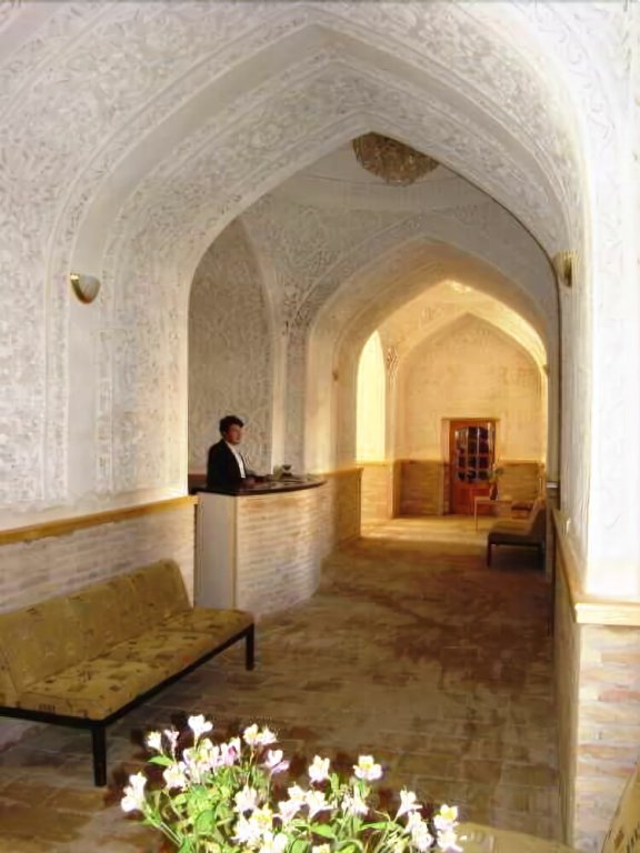 Фото  Ориент Стар Хива