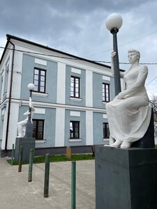 Кузя и мама (Karla Marksa Street No:41, rabochiy posyolok Odoyev), park, sokak heykeli  Tulskaya oblastından