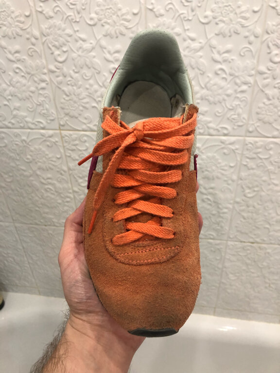 التنظيف الجاف Dry Cleaning Of Sneakers ، موسكو ومحافظة موسكو، صورة