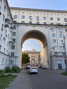 Бусыгинский дом (Nizhniy Novgorod, Avtozavodskiy City District, zhiloy rayon Sotsgorod, 1st Sotsgorod Microdistrict, Oktyabrya Avenue, 21), landmark, attraction