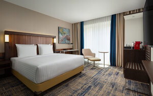 Гостиница Courtyard by Marriott Tashkent