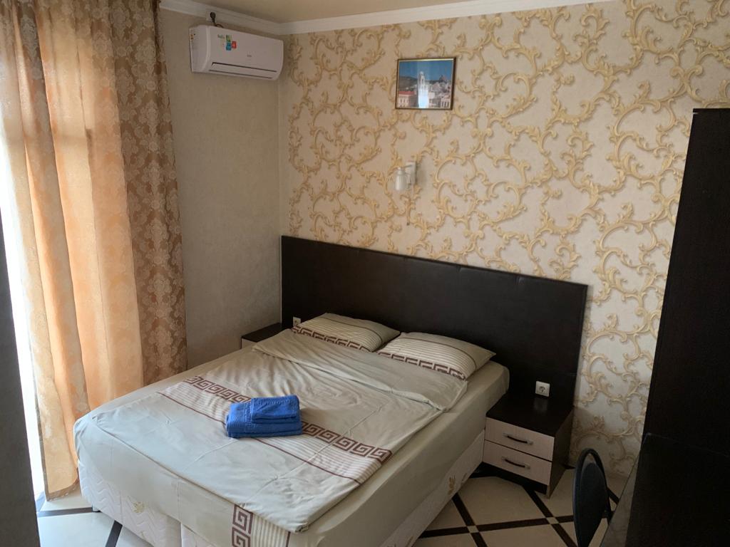 Фото У Грека