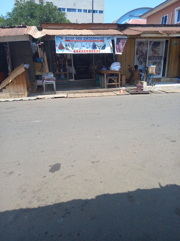 Shoe store Rose Gee Enterprise, Accra, photo