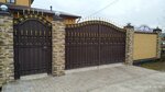 FenceCrimea (Севастополь, 22-1) ، الأسوار والحواجز المعدنية
