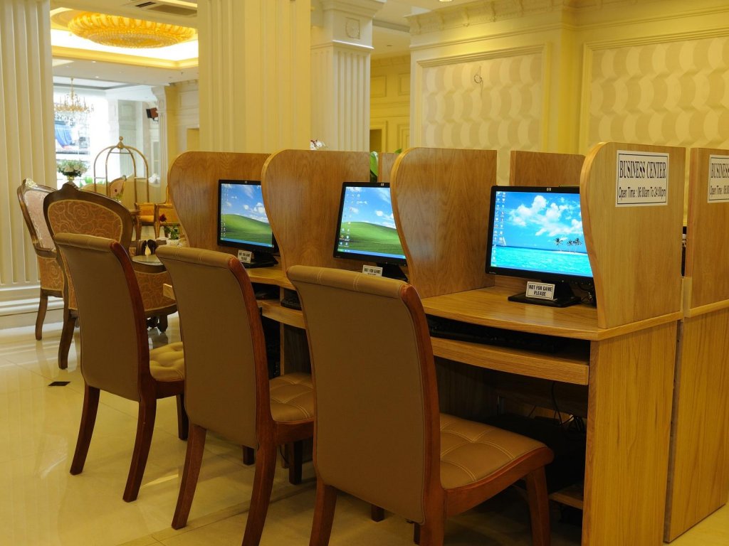 Фото Silverland Central