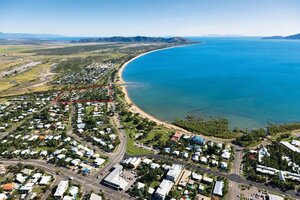Гостиница Big4 Rowes Bay Beachfront Holiday Park
