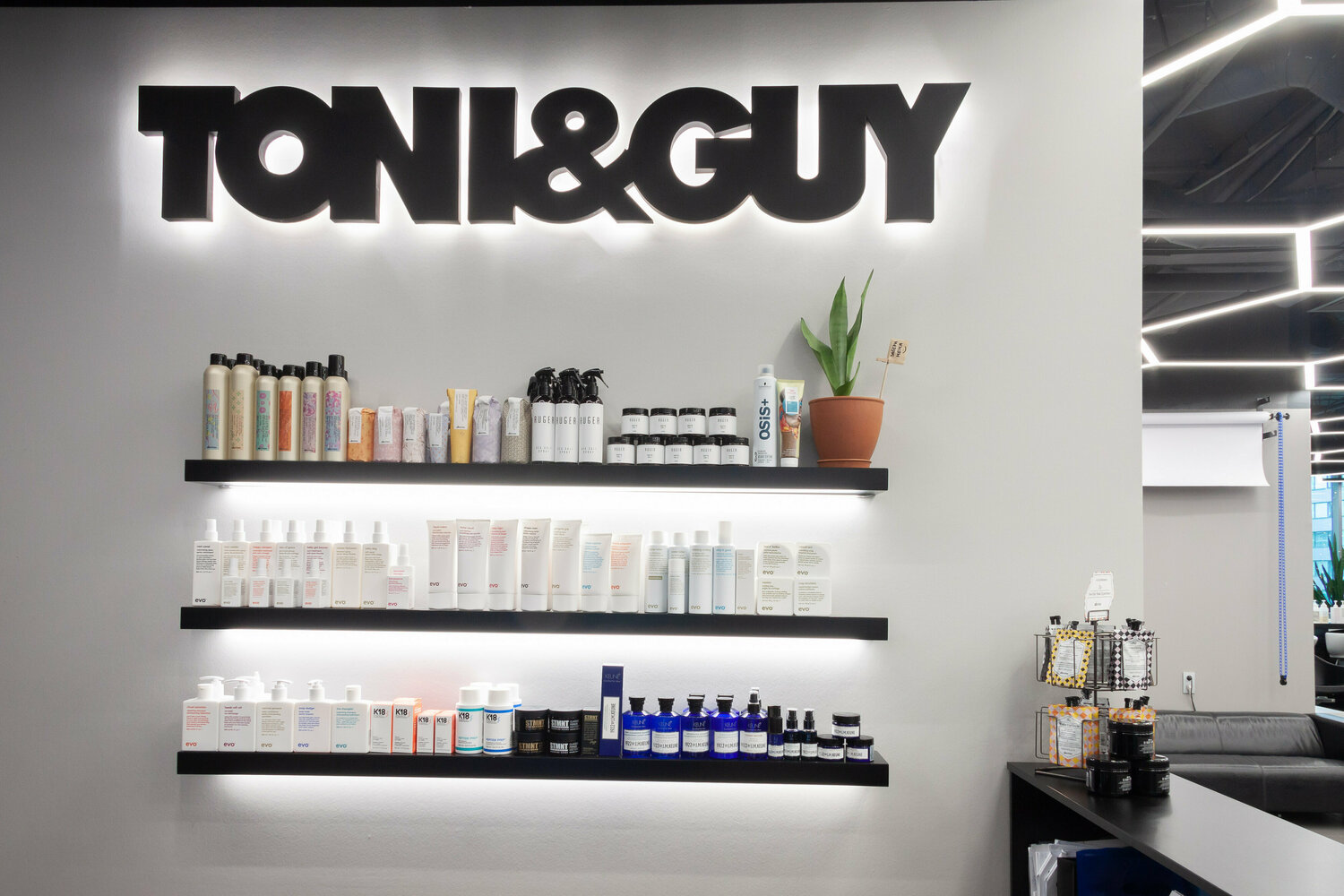 Панорама: Toni&Guy, салон красоты, ул. 8 Марта, 51, Екатеринбург - Яндекс Карты