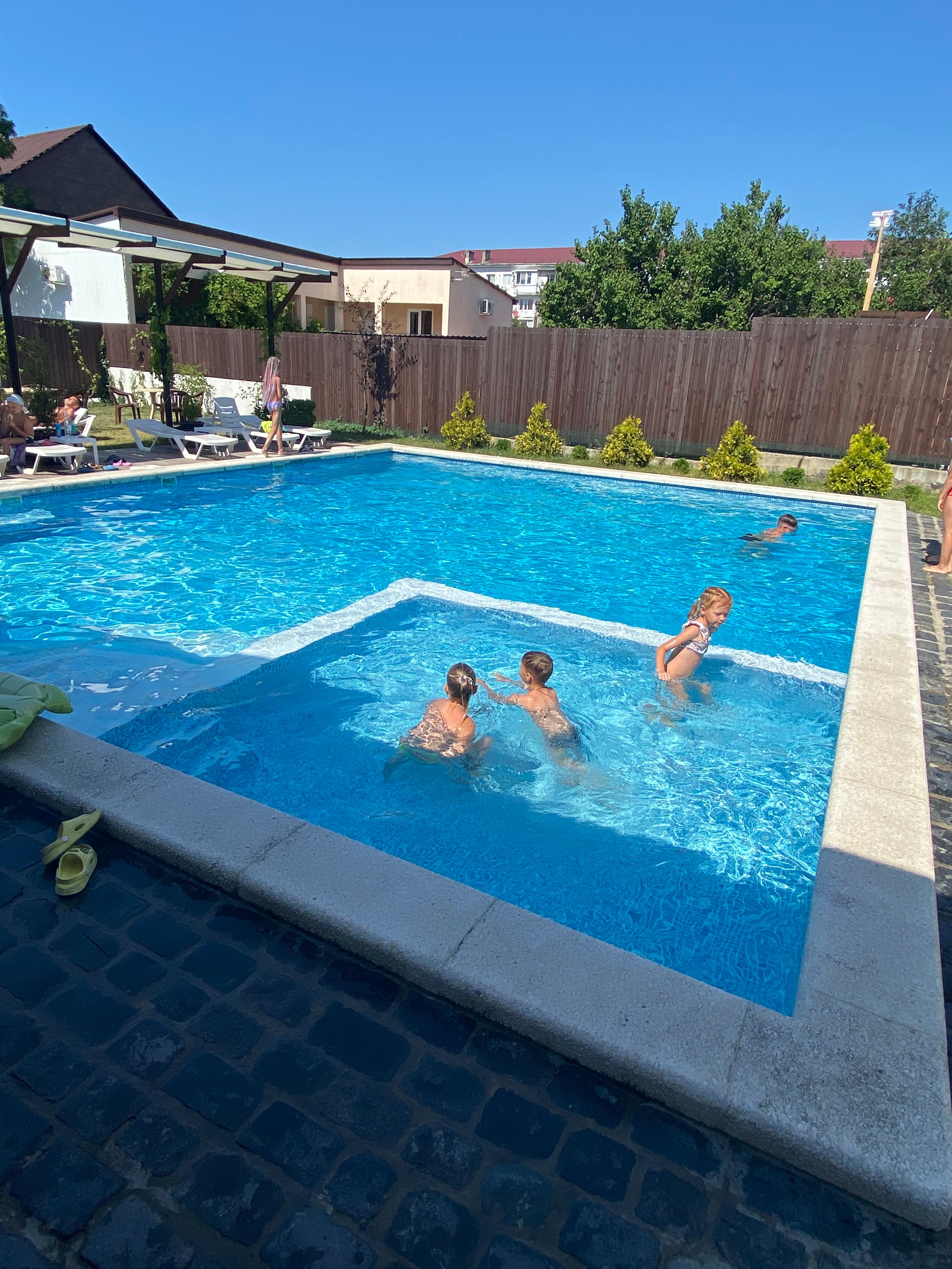 Фото ЭлеОн Хаус