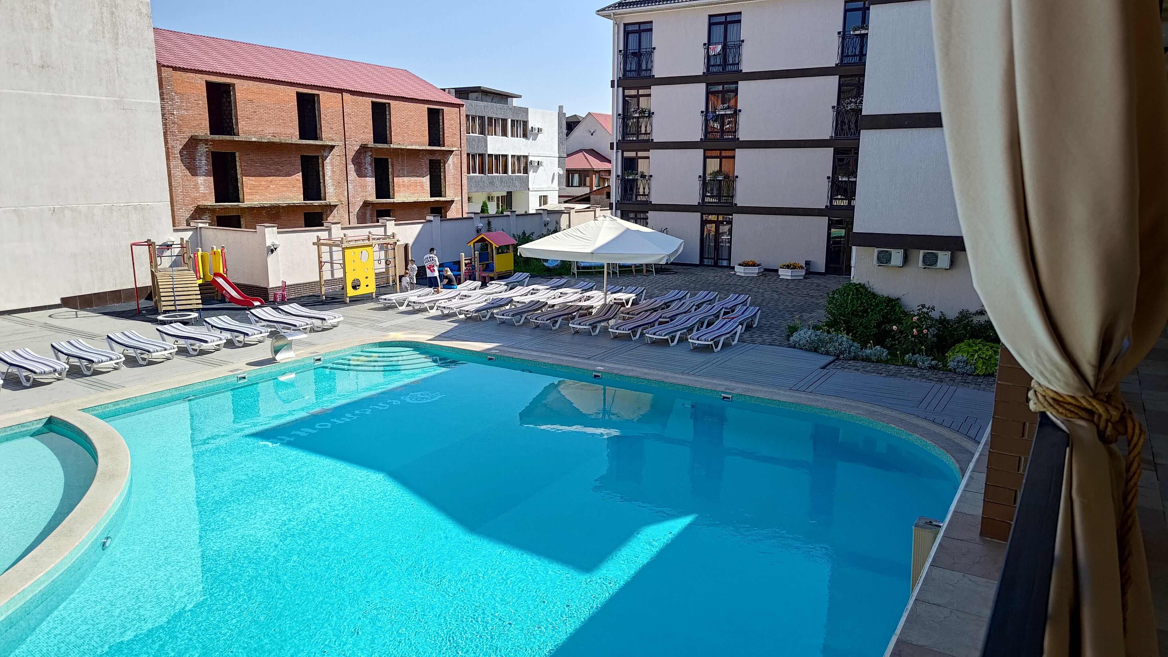 Фото Дельмонт