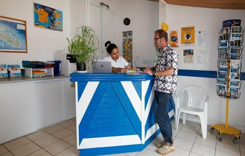 Гостиница Domaine Résidentiel de Plein-Air Les Tamarins в Ла-Рошеле