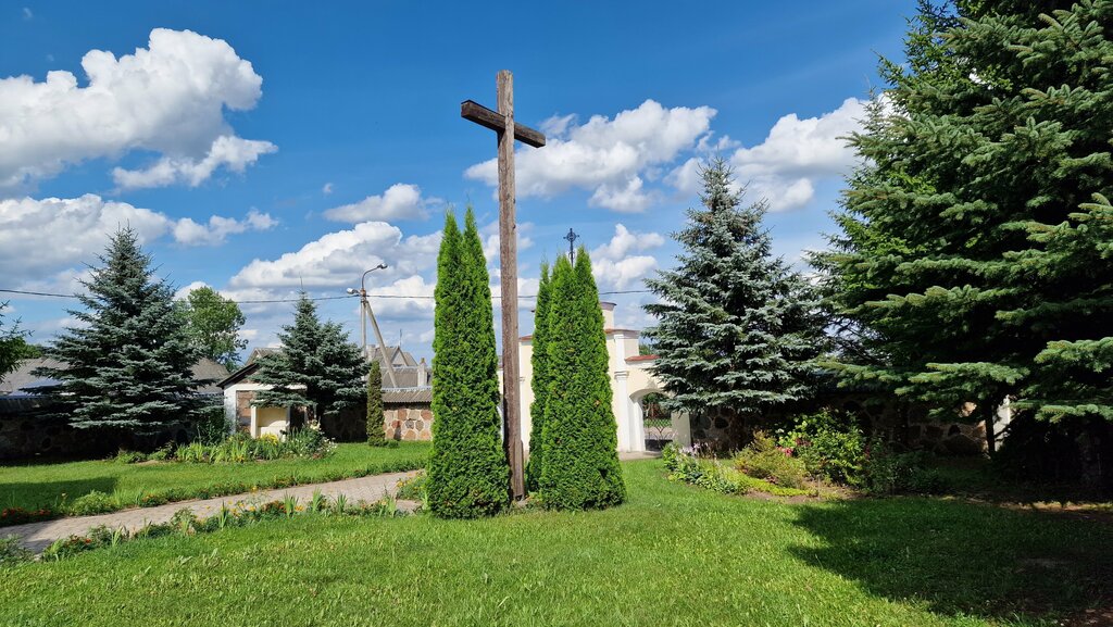 Католический храм Костёл Святой Троицы, Гродненская область, фото