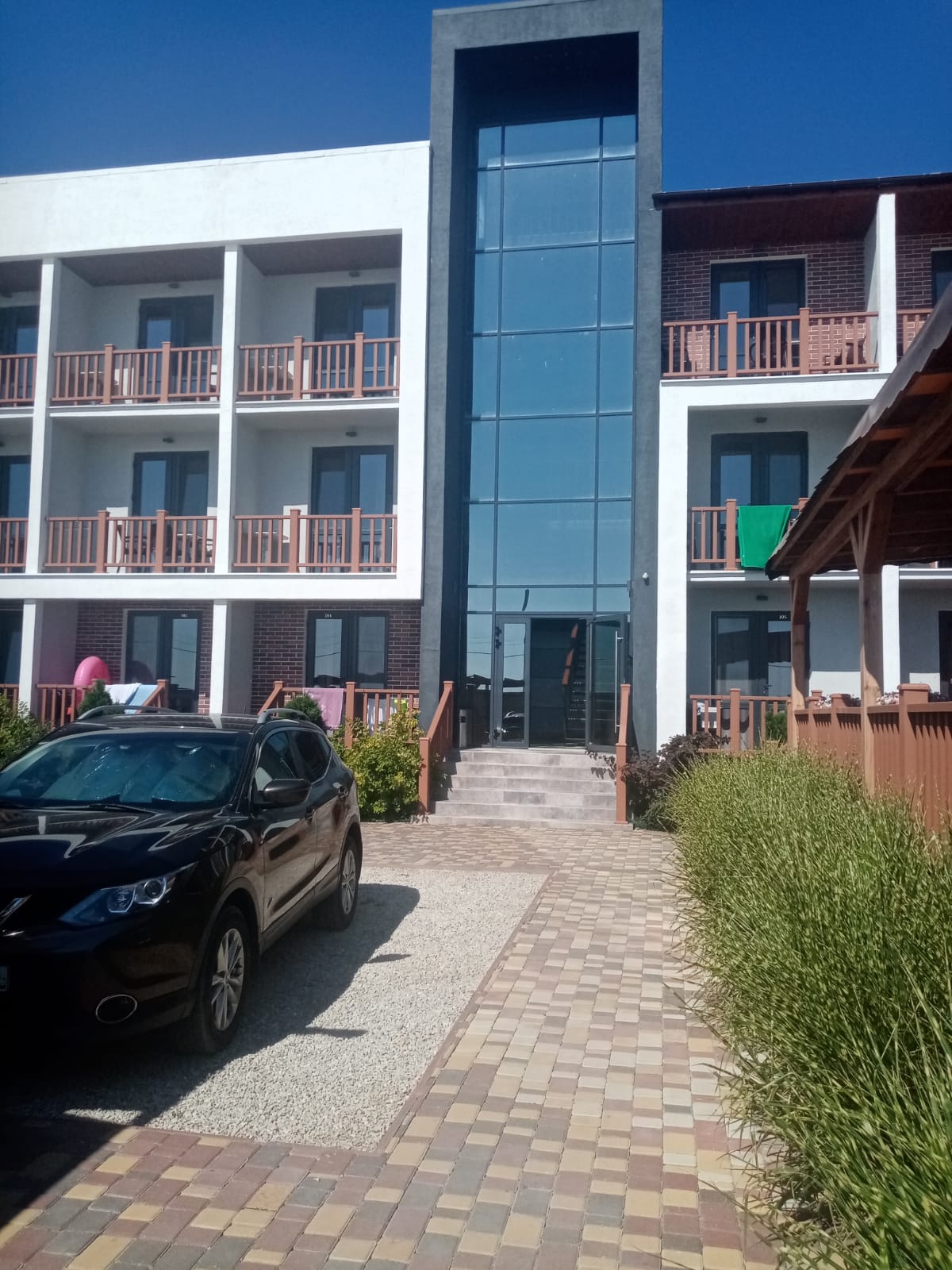 Фото Солнечный