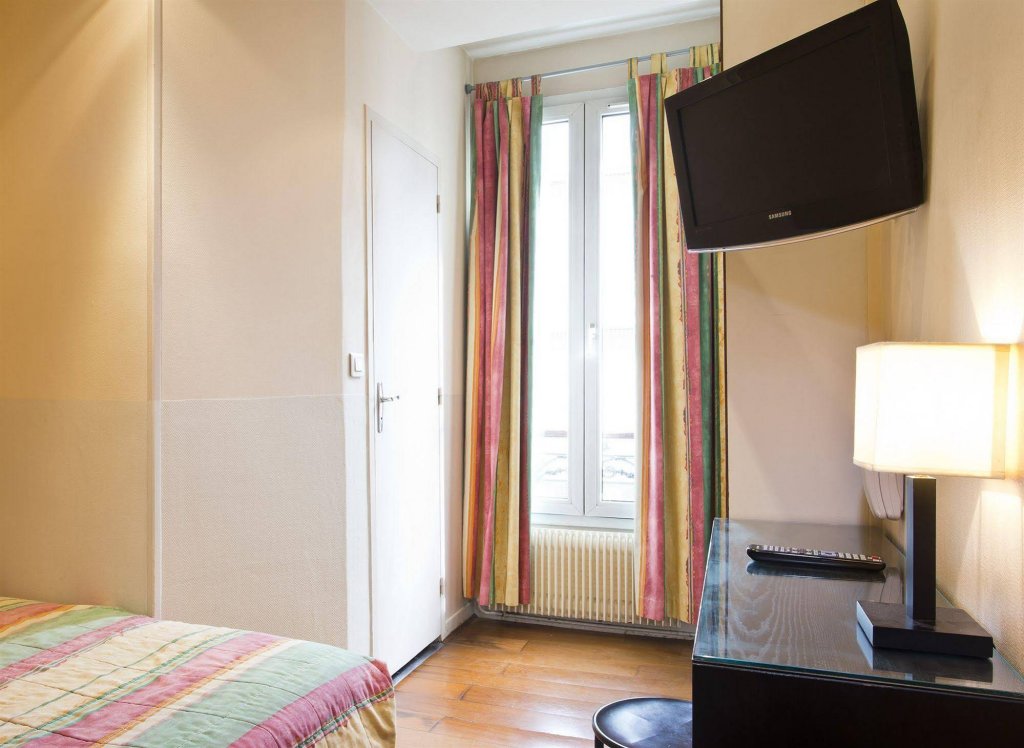 Фото Hotel Merryl