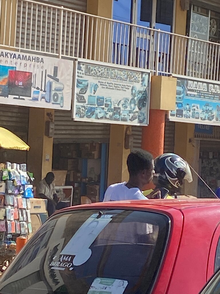 Auto accessories Messiah enterprise, Kumasi, photo