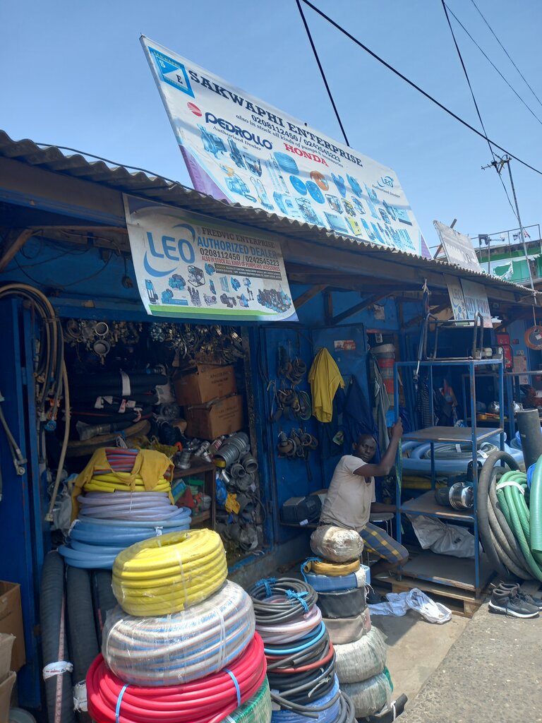 Plumbing equipment Sakwaphi enterprise, Accra, photo
