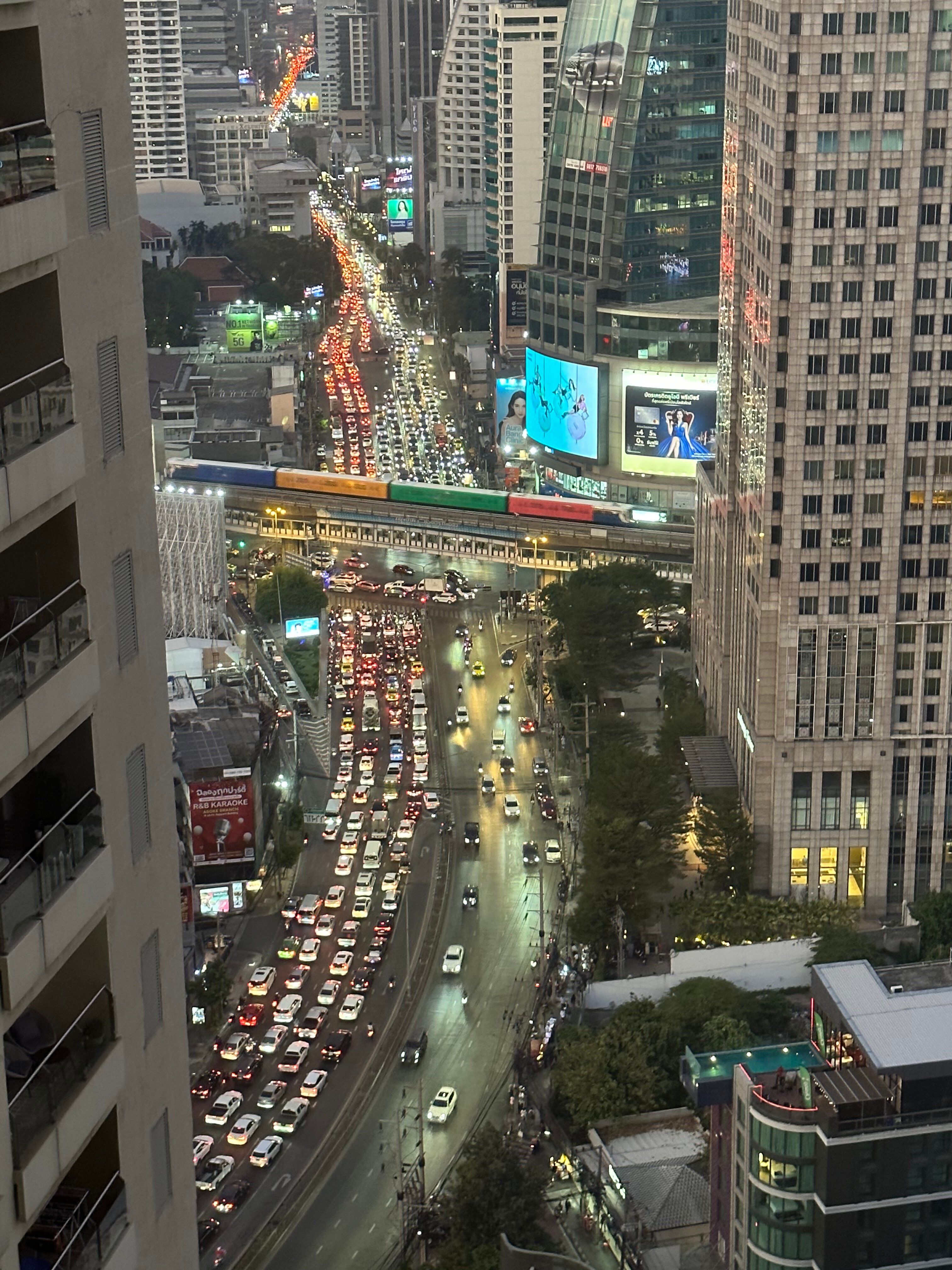 Фото Column Bangkok Hotel