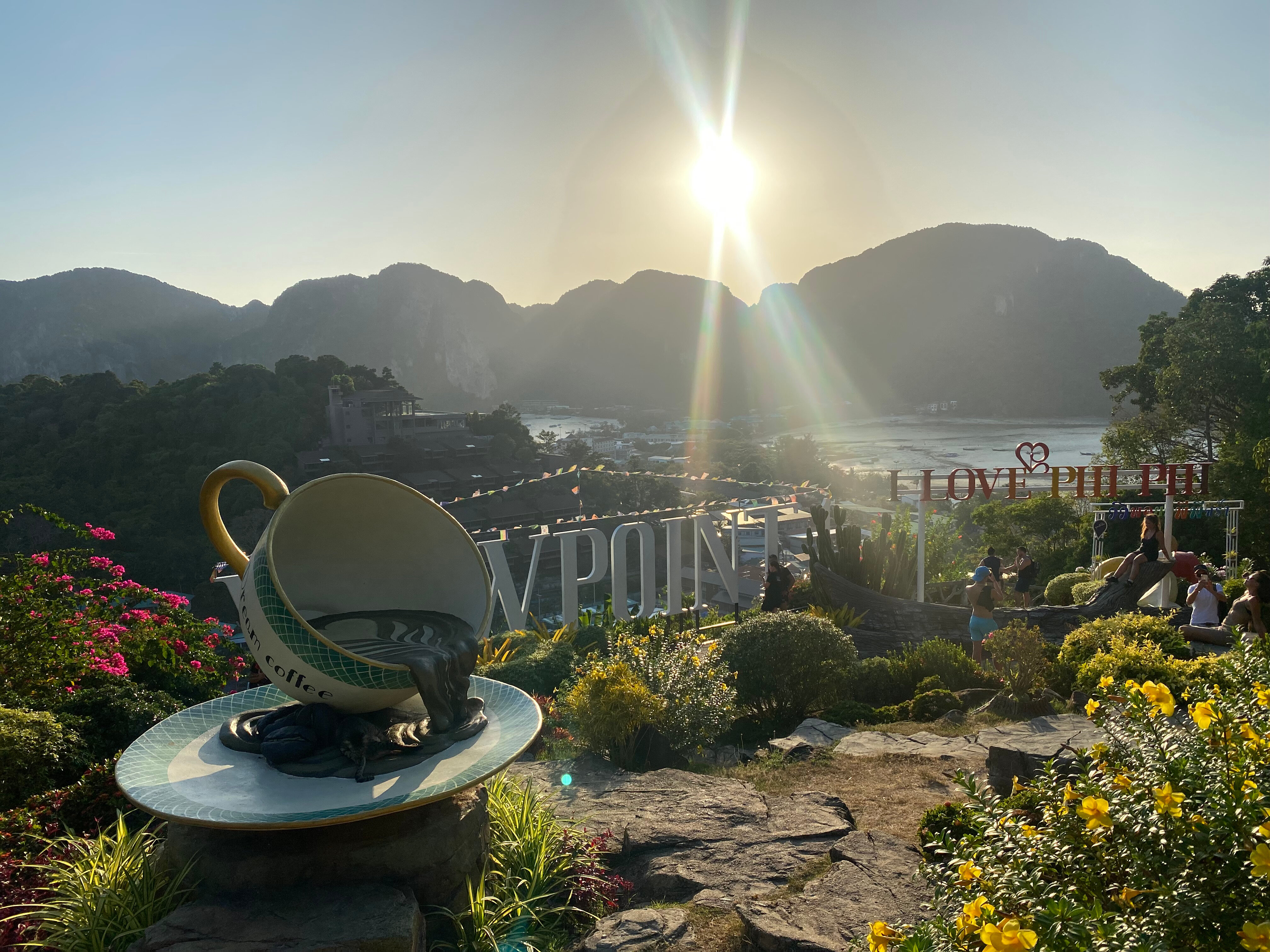 Фото Phi Phi Andaman Legacy Resort