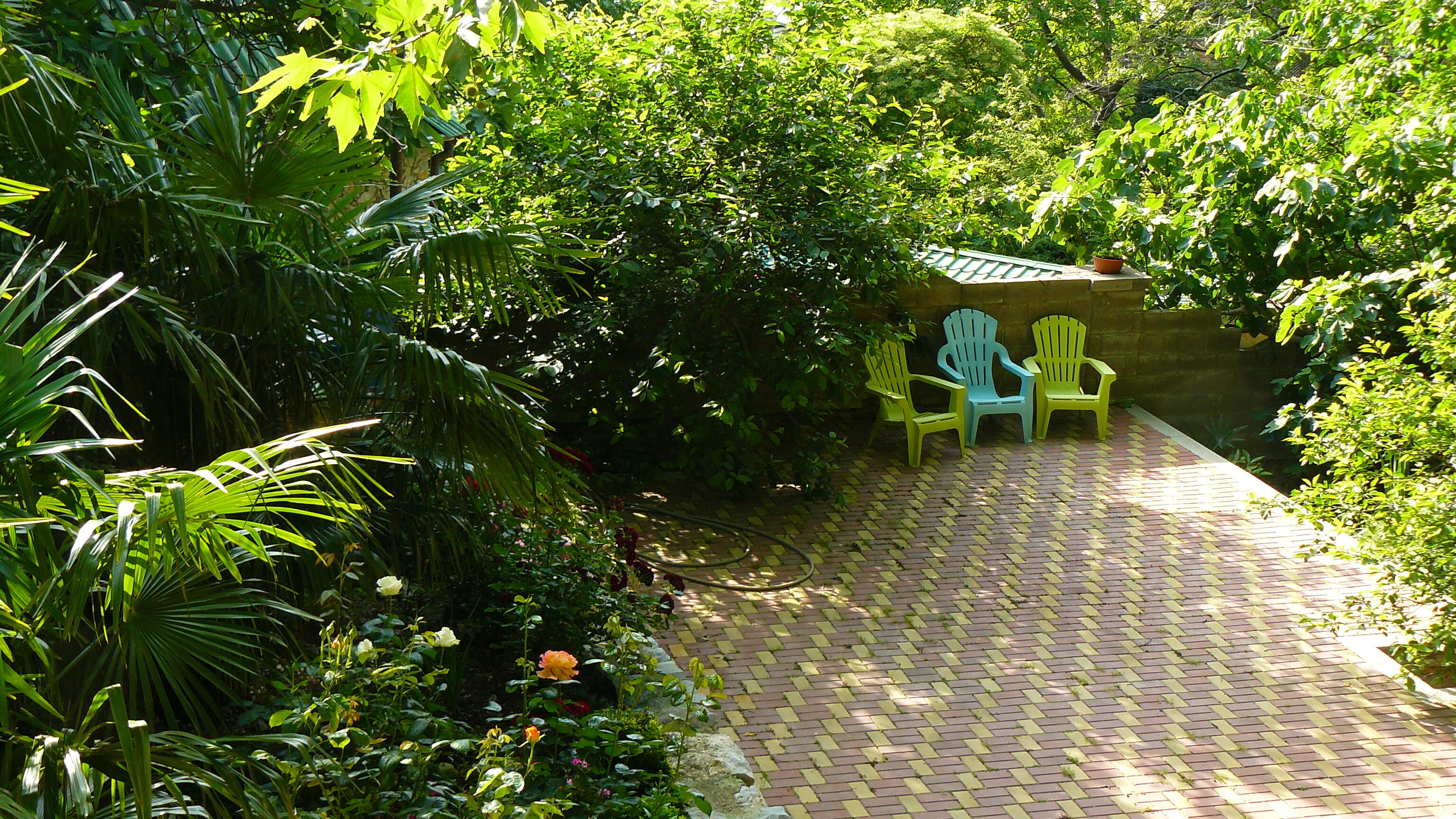 Фото отеля 2