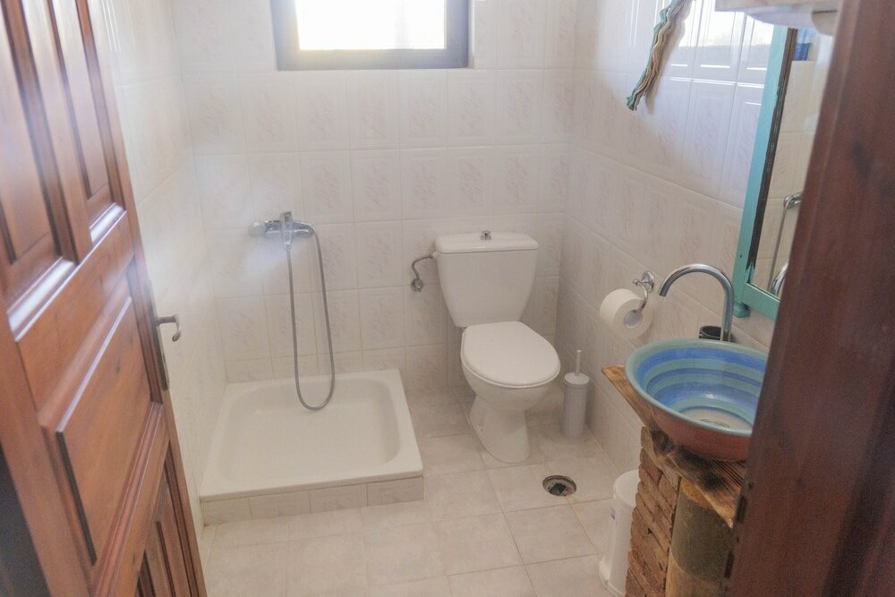 Фото Amnisiades Apartments