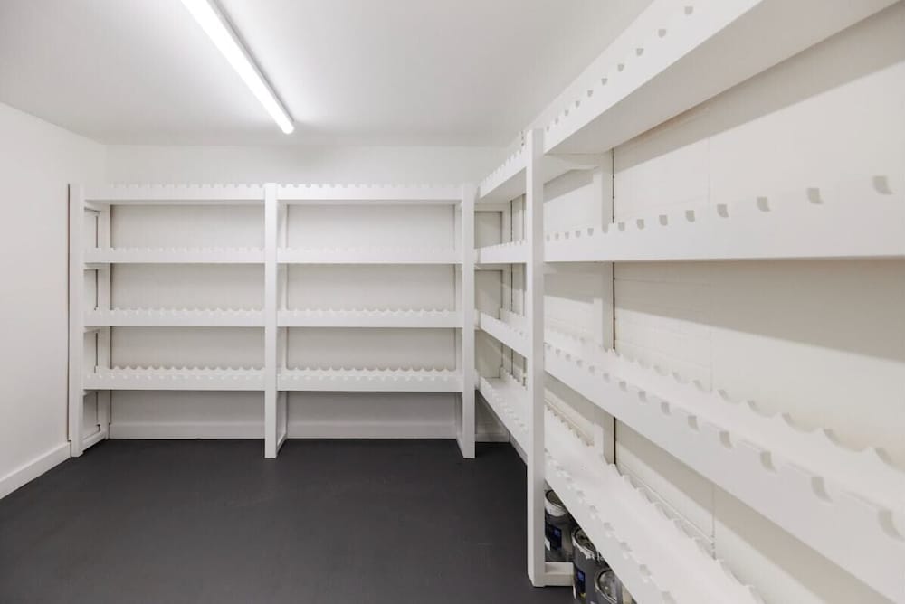 Фото The Chelsea Escape - Spacious 5bdr Flat With Garden