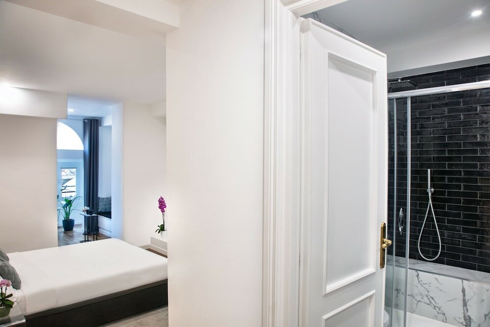 Фото Fellini Design Suites