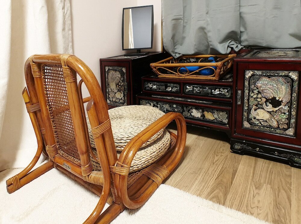 Фото U Guesthouse 2 in Yeonnam Caters to Women - Hostel