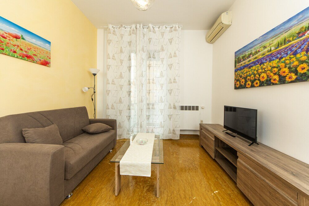 Фото HouSmart Cimabue 1