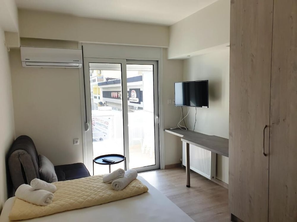 Фото Elvita Apartments 3