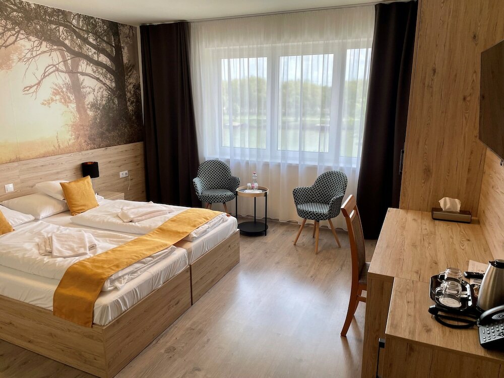 Фото Gyirmót Sport&Wellness Hotel